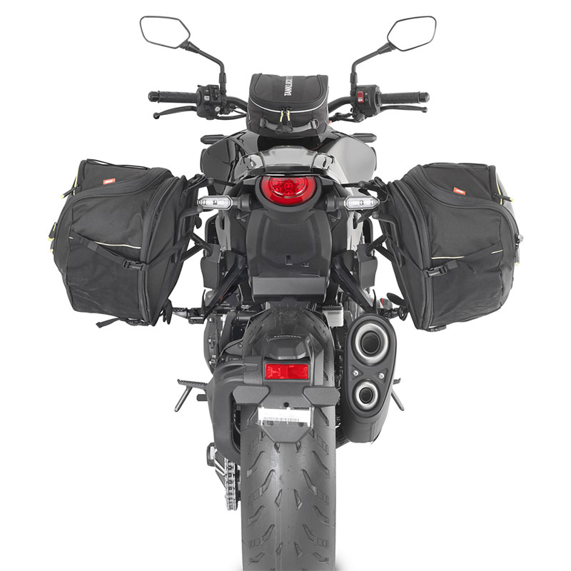 givi-ea127-yan-canta-kumas_1679486484_4-1