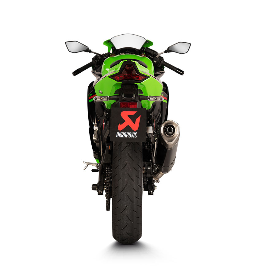 akrapovic-s-k4so8-hrc-kawasaki-ninja-zx-4r-23-24-slip-on-line-titanium-egzoz_1721722380_4-43